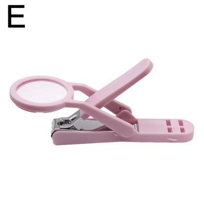 Nail Clipper with Magnifying Glass